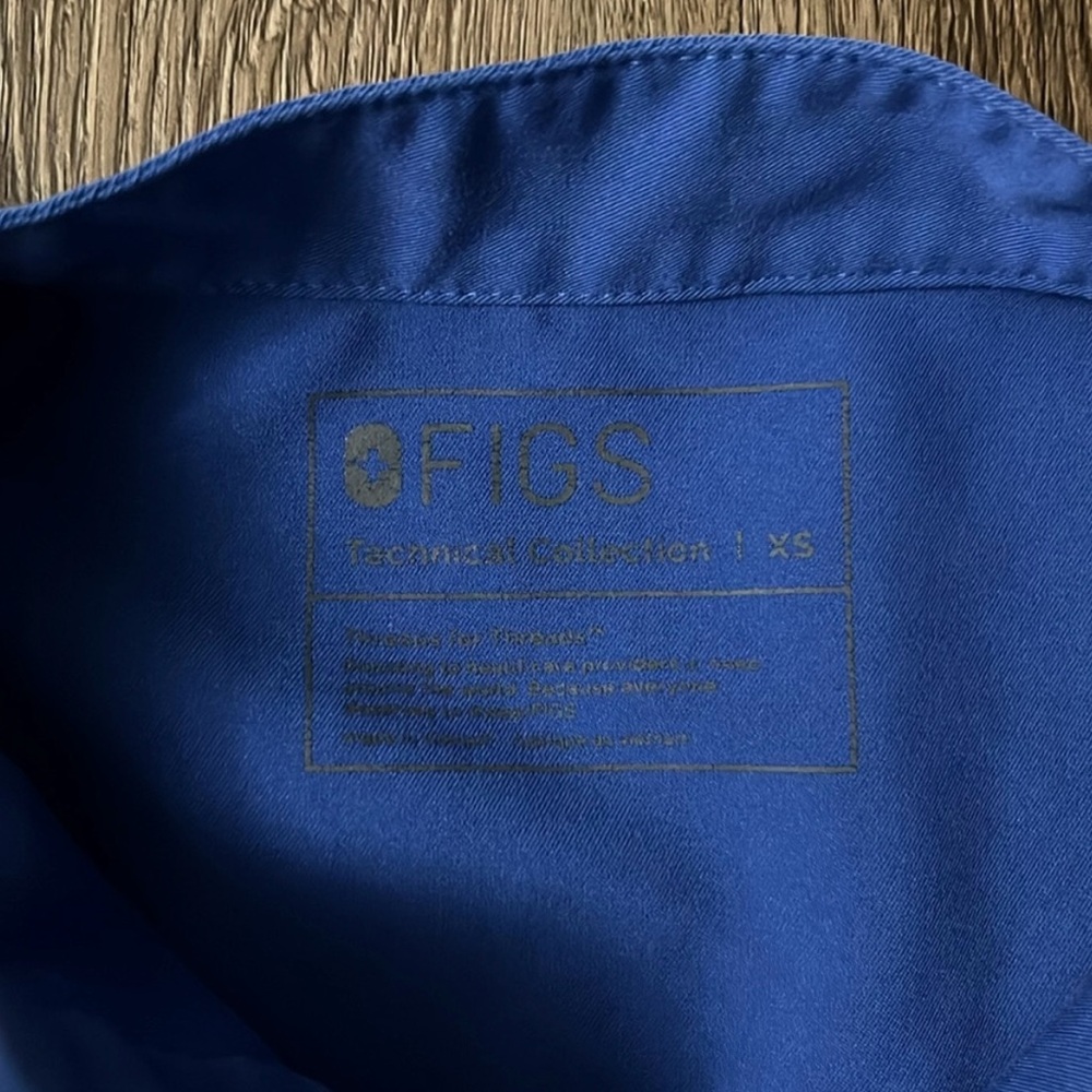 Figs Blue Scrub Set - Picture 5 of 5